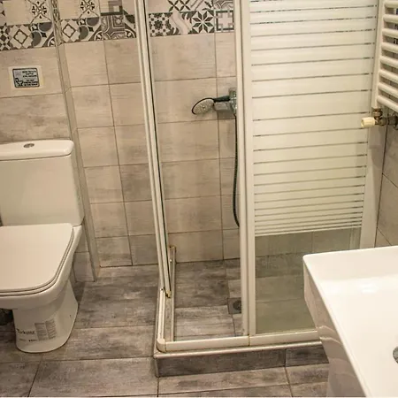 Filippou 13 Luxury Aprts With Balcony Apartment