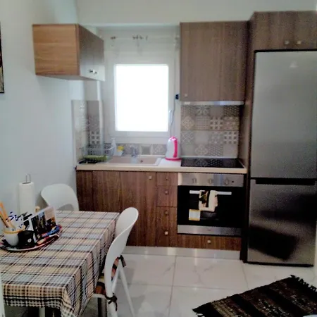 Filippou 13 Luxury Aprts With Balcony * Thessaloniki