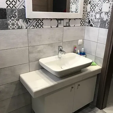 Filippou 13 Luxury Aprts With Balcony Apartment